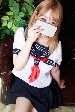 <!--{$staff.staff_name}-->