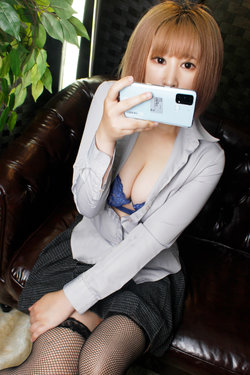 <!--{$staff.staff_name}-->