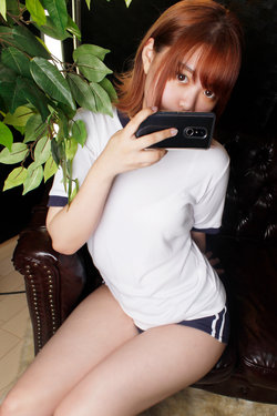 <!--{$staff.staff_name}-->