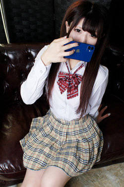 <!--{$staff.staff_name}-->